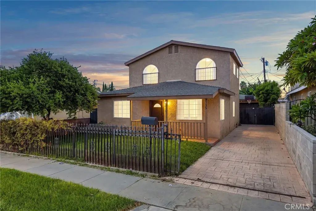 4735 Myrtle, Pico Rivera