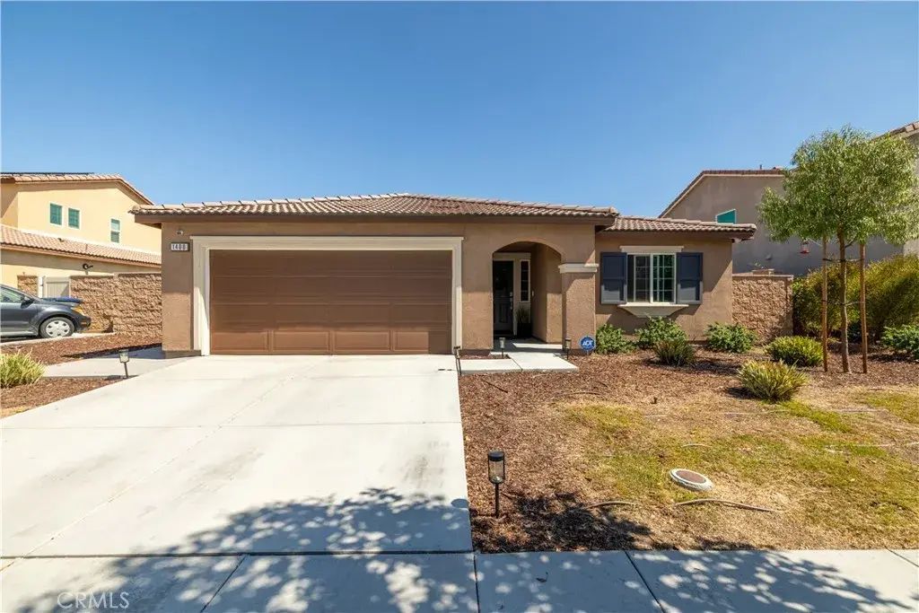 1400 Monument, Hemet