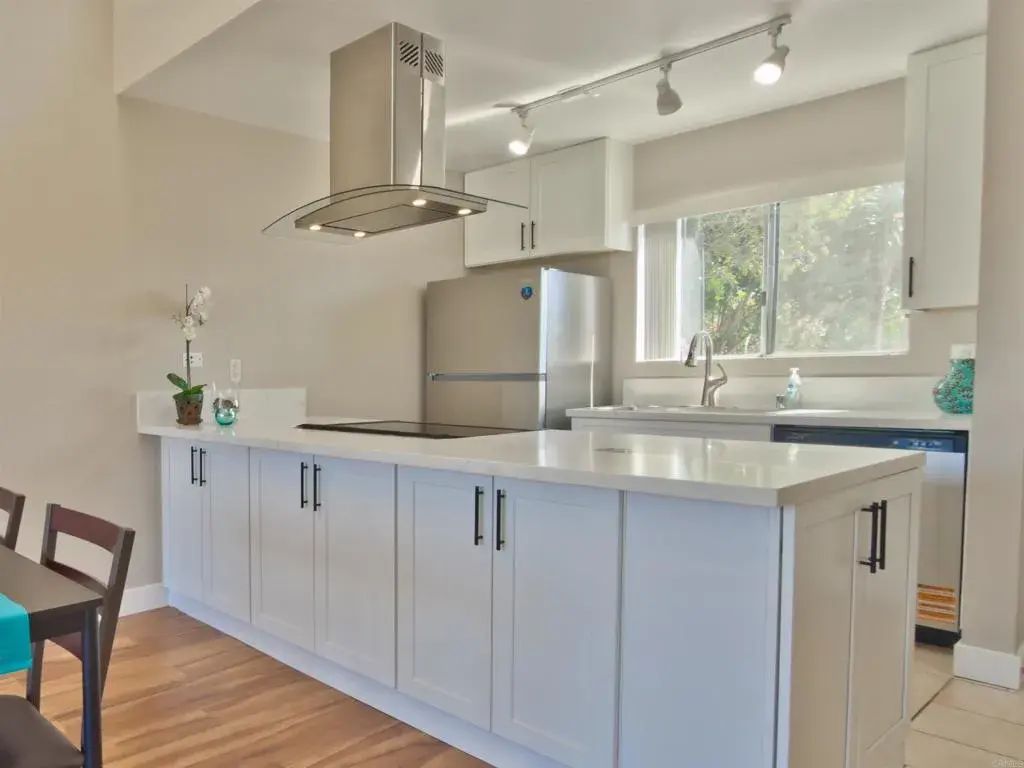 6675 Mission Gorge Road A313, 