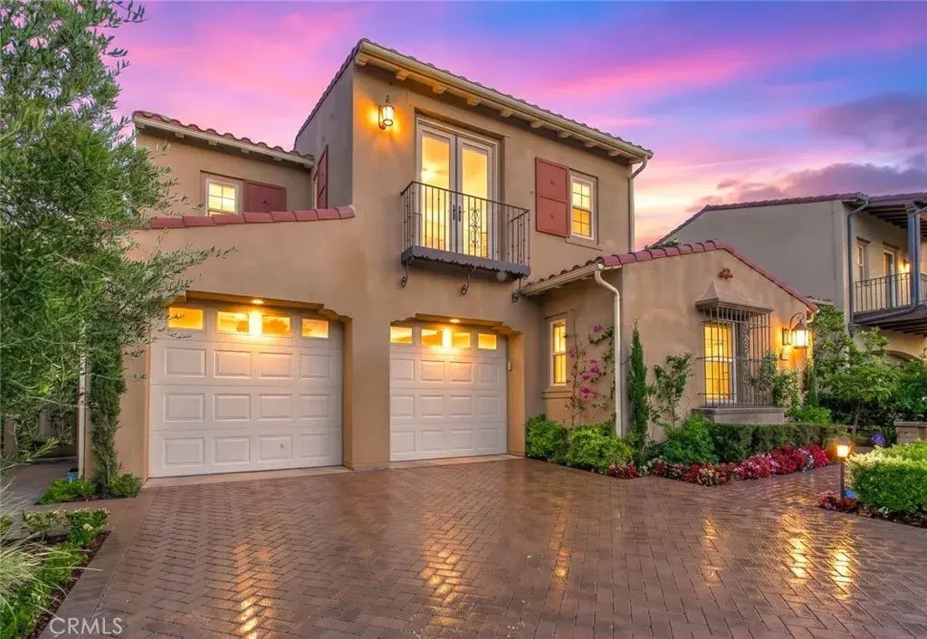 23 Seclusion, Irvine