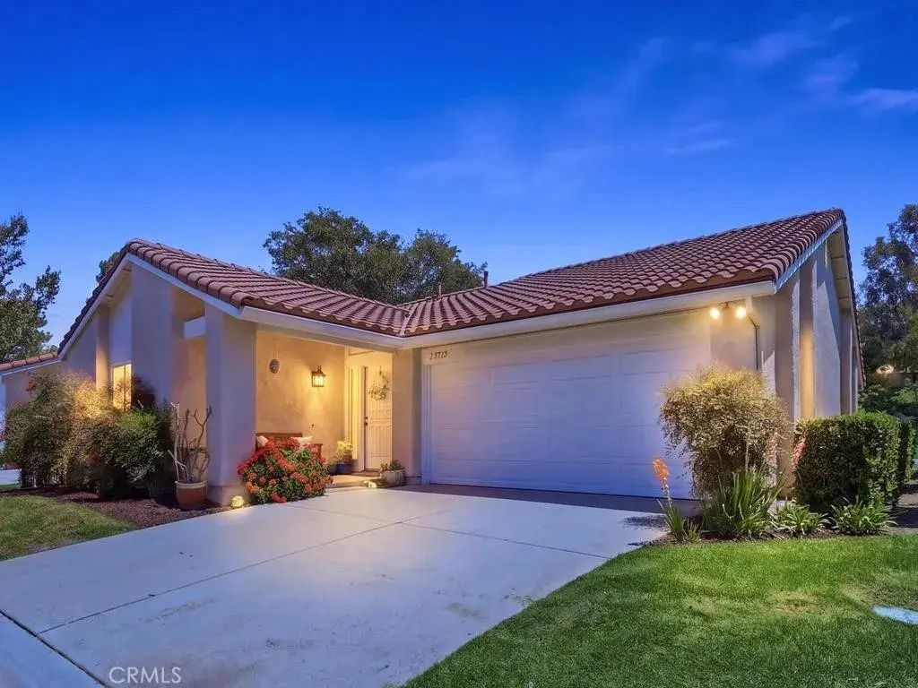 27735 Via Rodrigo, Mission Viejo