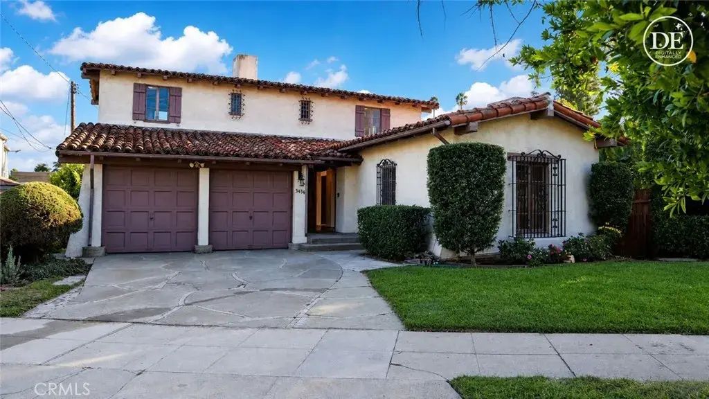 3434 Rowena Avenue, Los Angeles