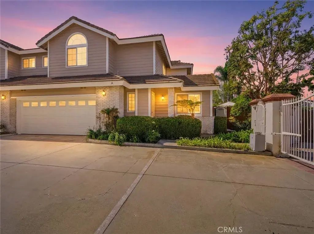 2680 Orange, Costa Mesa
