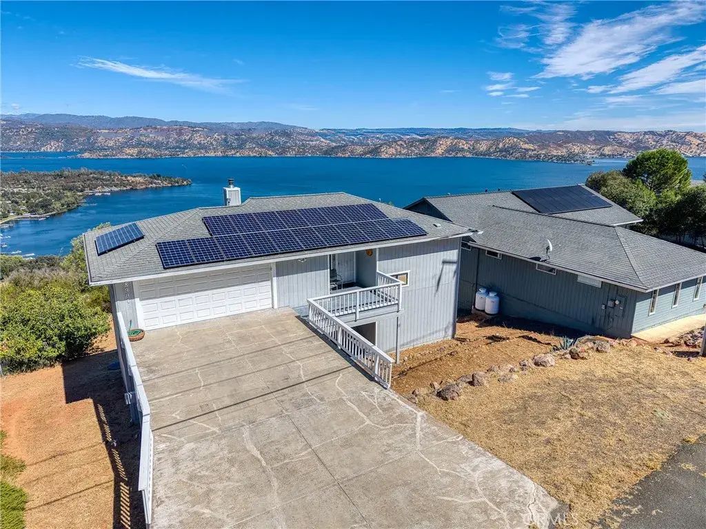 8904 Fairway Drive, Kelseyville