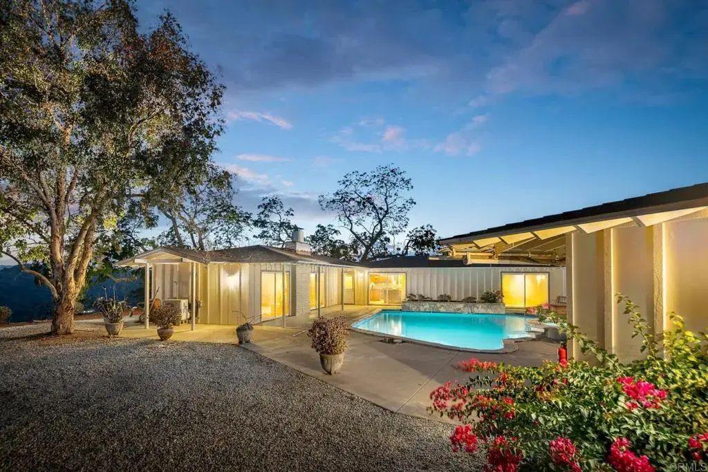 11961 Mesa Verde Drive, Valley Center