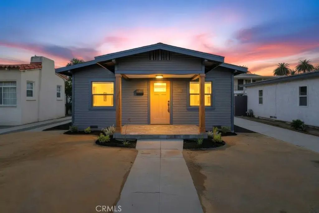 5868 Myrtle, Long Beach