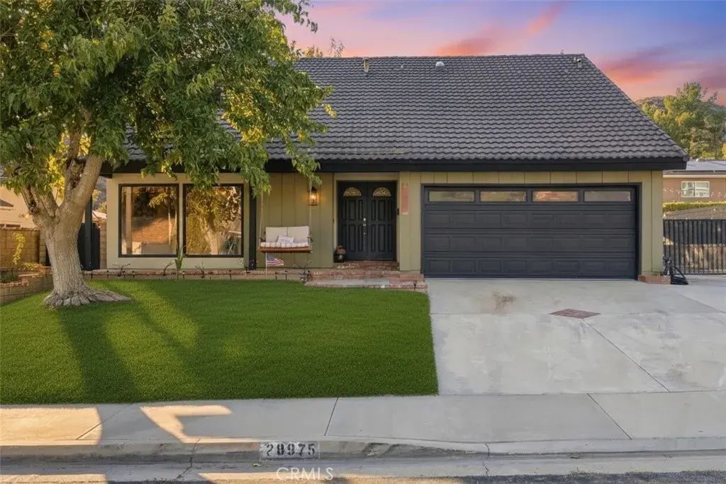 28975 Lotusgarden, Canyon Country