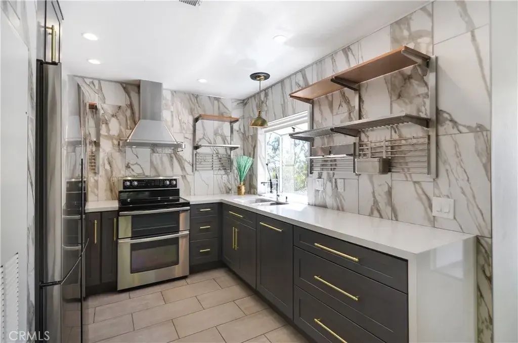 18 Corniche Dr H, Dana Point