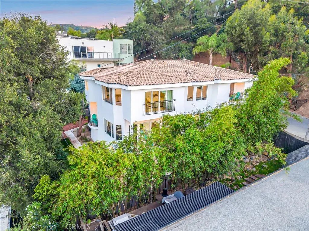 4330 Alhama Dr, Woodland Hills
