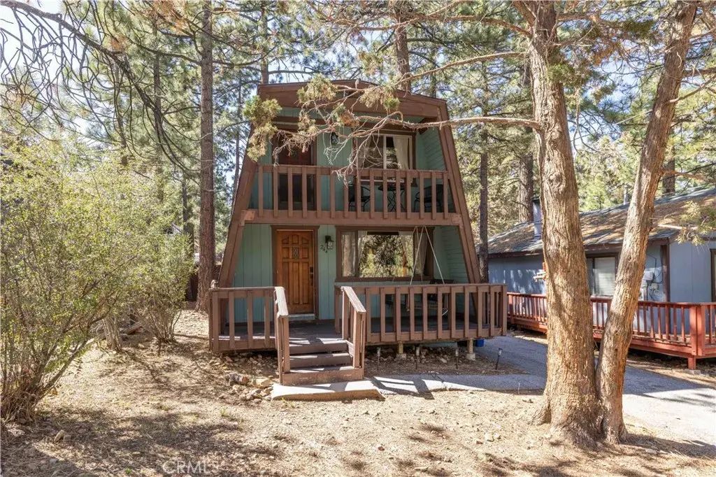 244 Moreno, Sugarloaf