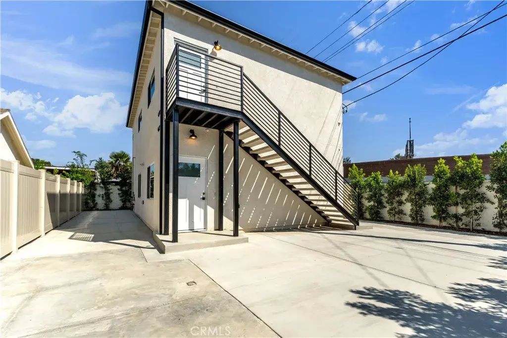 4700 Kraft Avenue, Valley Village