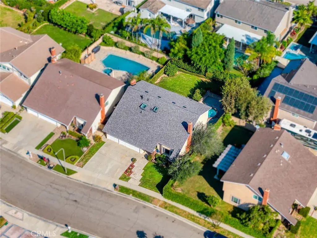 8565 Ostrich Circle, Fountain Valley