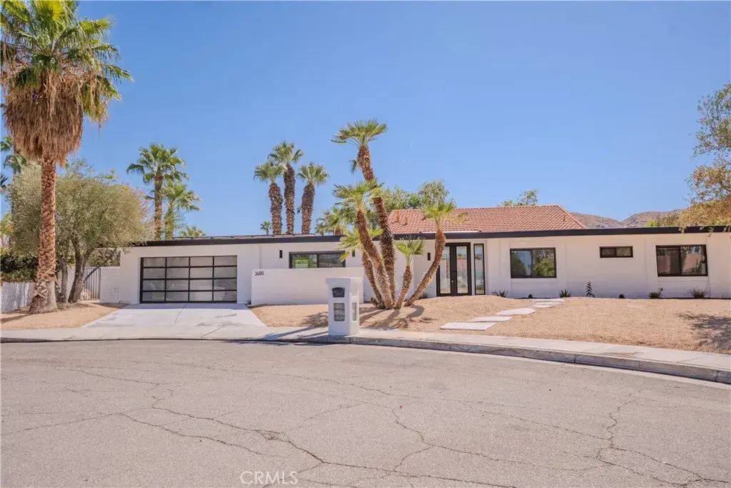 3495 E Loma Vista Circle, Palm Springs