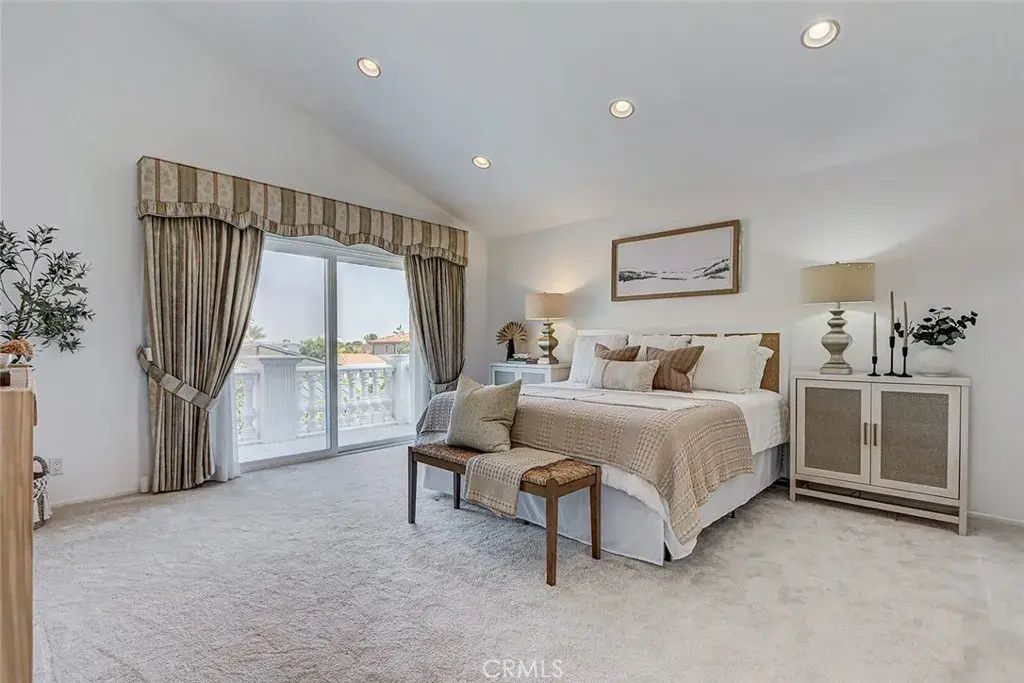1701 Gates, Manhattan Beach
