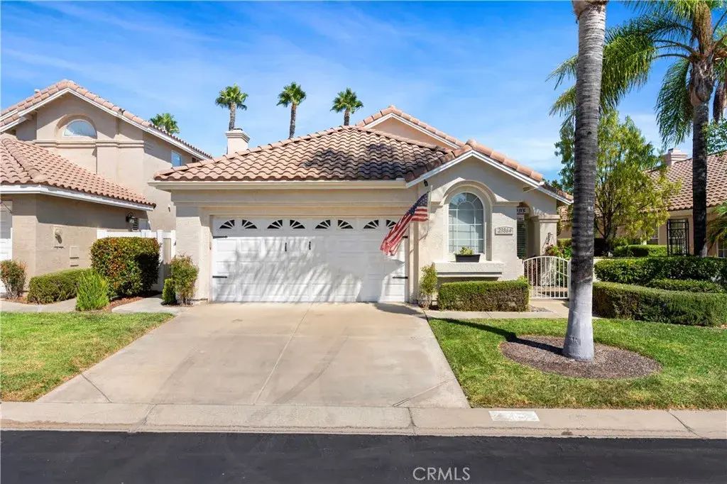 23864 Corte Emerado, Murrieta