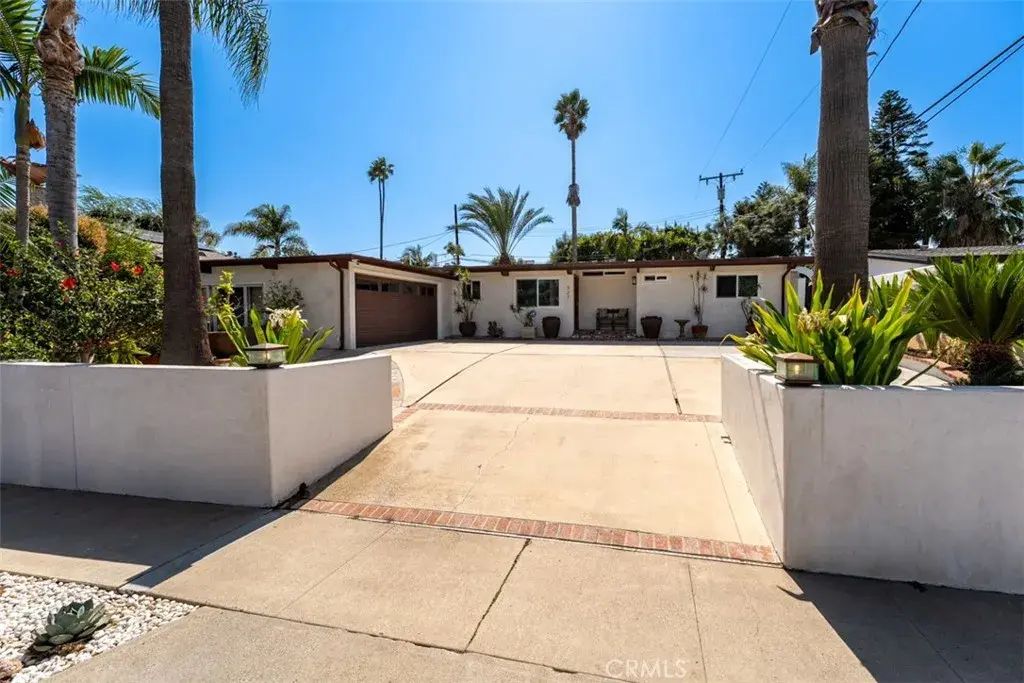 327 Santa Isabel, Newport Beach