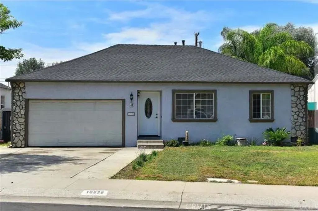 10838 Floral, Whittier