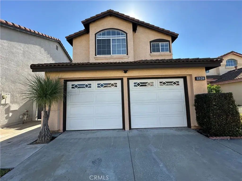 1528 Atoll, West Covina
