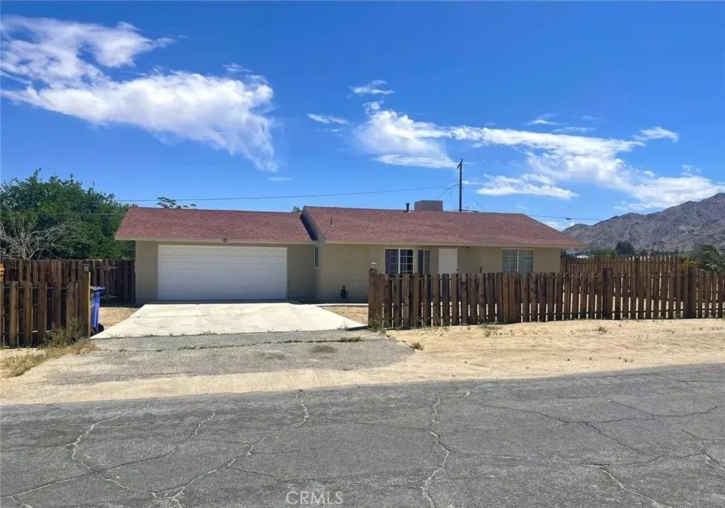 6663 Manzanita Avenue, 29 Palms