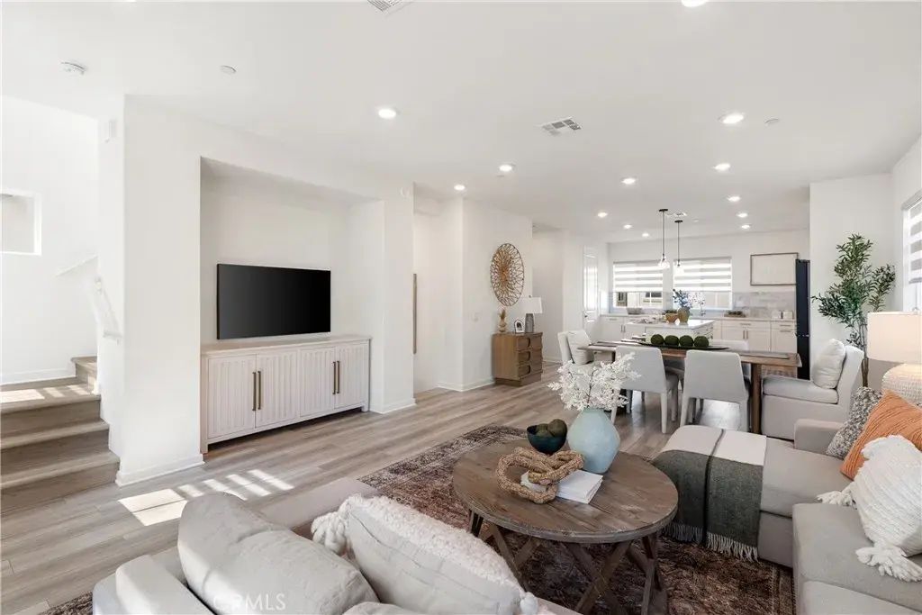 27634 Rockcrest Road, San Pedro