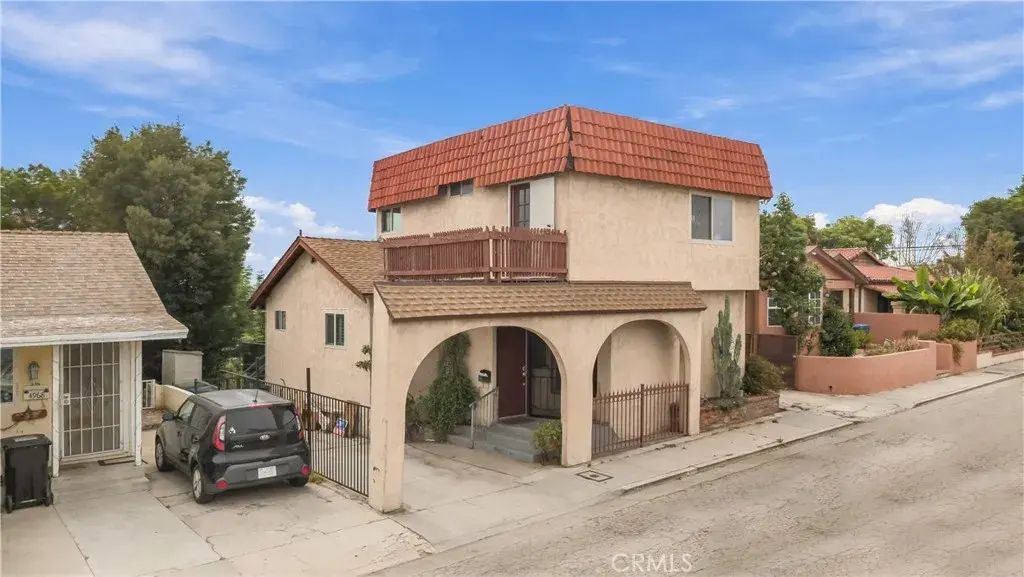 4964 O Sullivan, Los Angeles