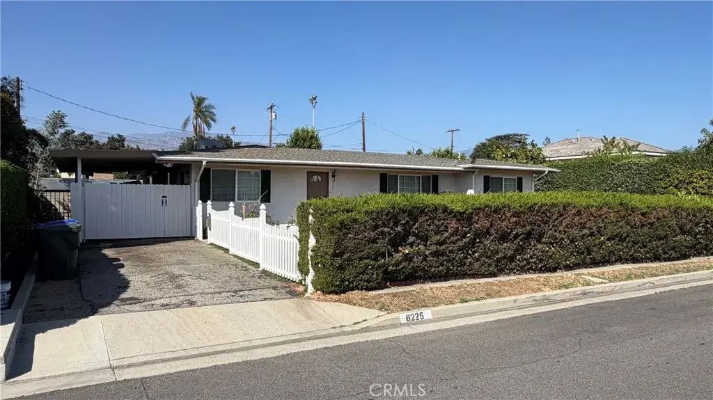 8225 Garibaldi, San Gabriel