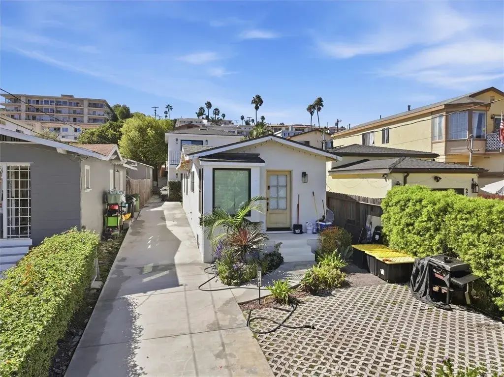 2641 S Kerckhoff Avenue, San Pedro
