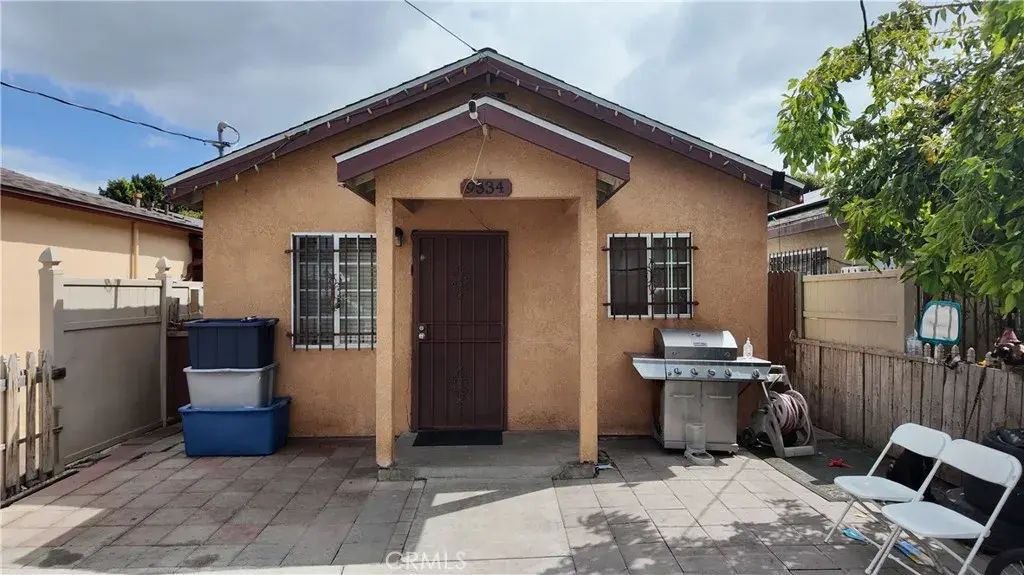 9534 Hickory, Los Angeles
