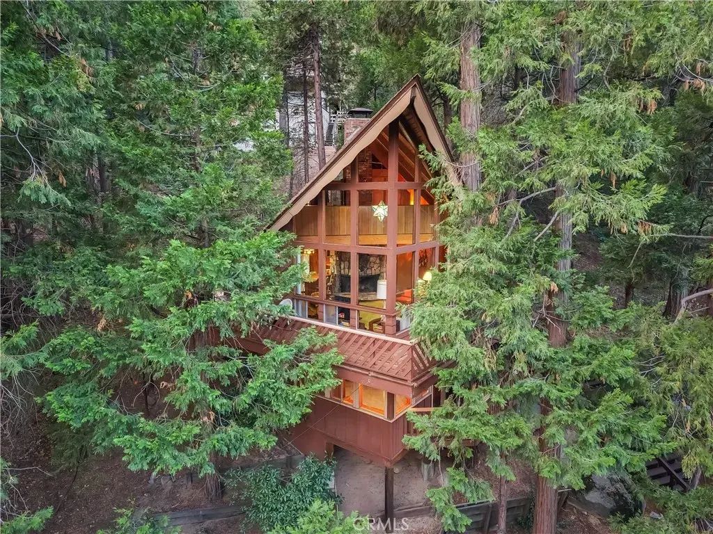 24379 Bernard, Crestline