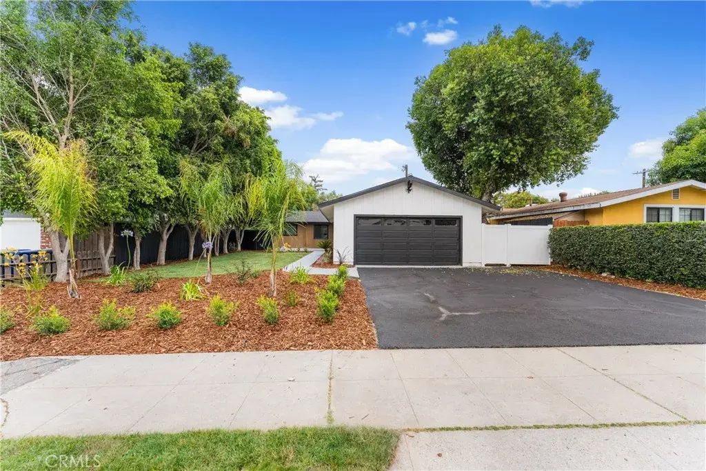 16738 Index Street, Granada Hills