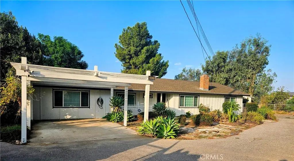 8926 Kennedy, Riverside