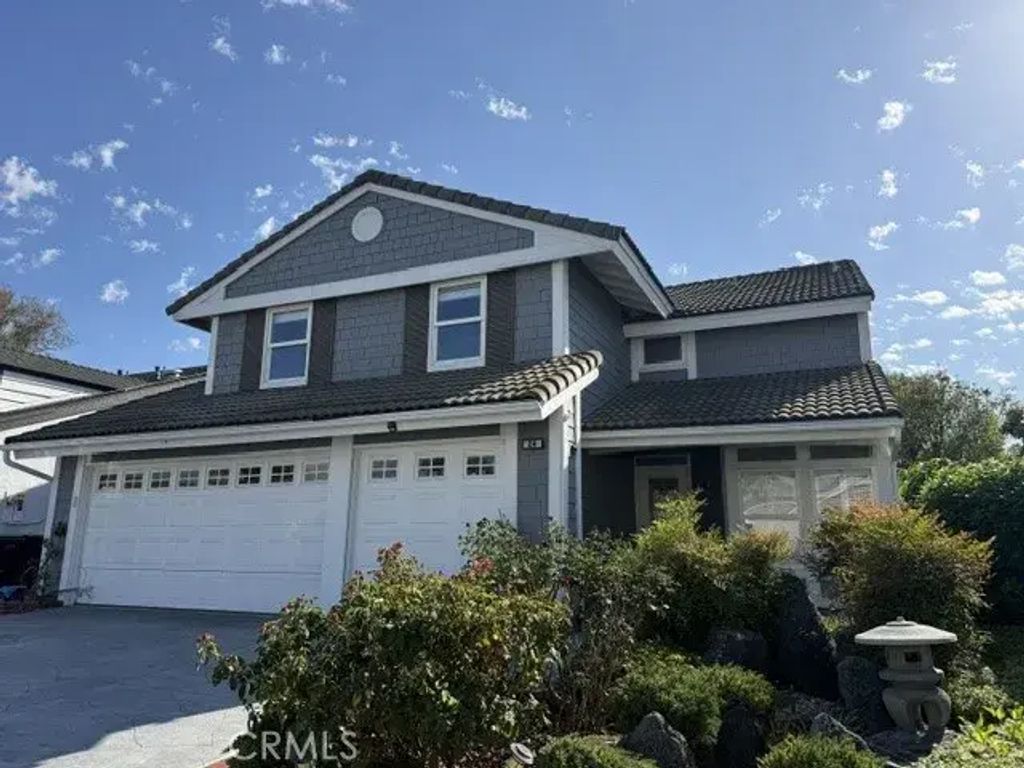 24 Carver, Irvine