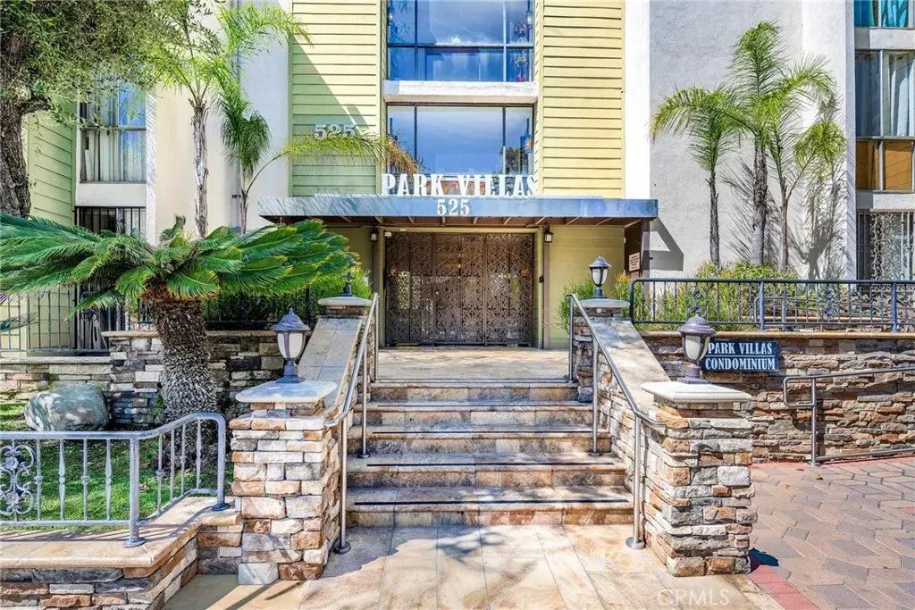 525 S Ardmore 161, Los Angeles
