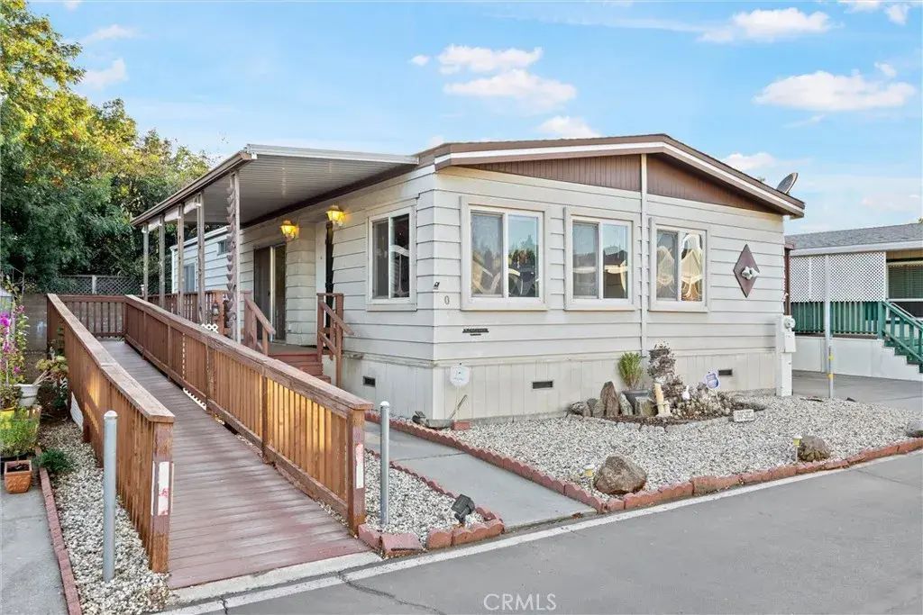 123 Henshaw 707, Chico