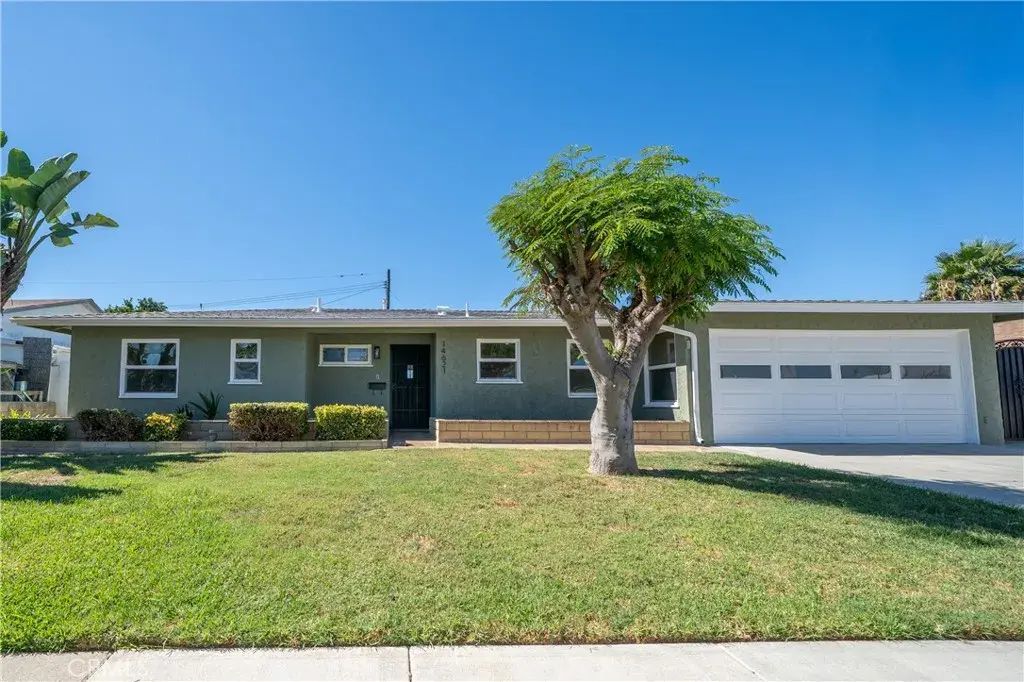 14621 Davis Street, Westminster