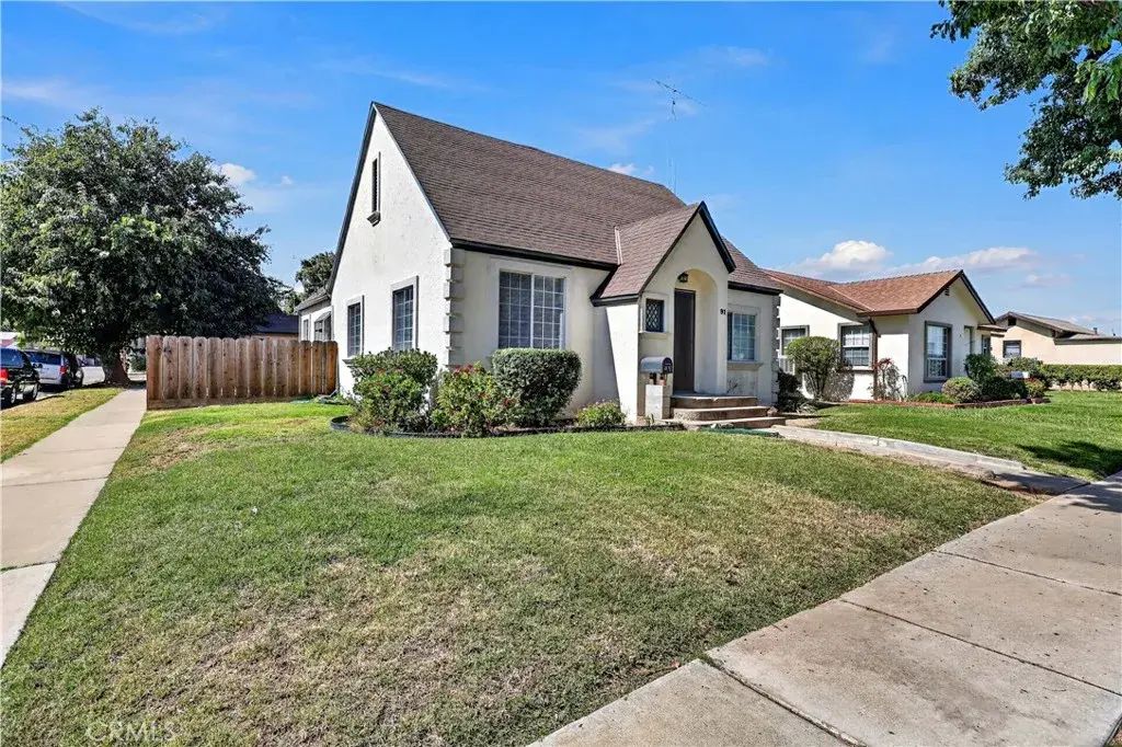 91 6th, Gustine