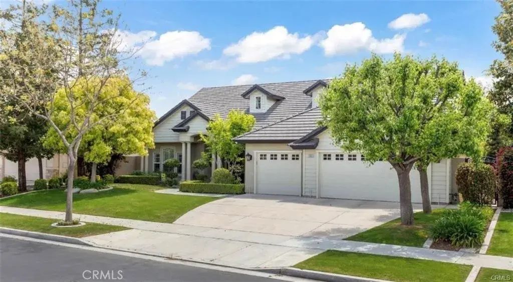 10803 Whitburn Street, Bakersfield
