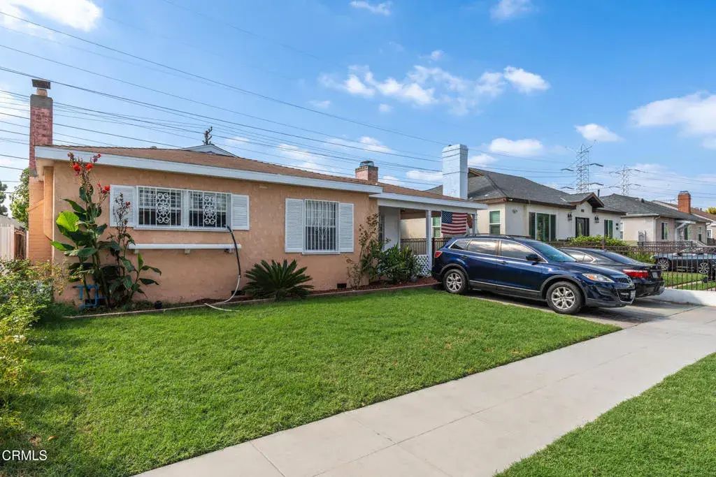 2428 Glenwood Place, South Gate