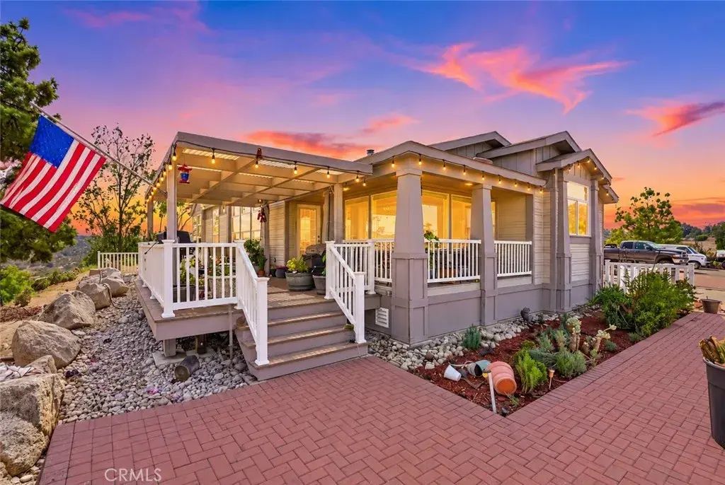 17075 Multiview, Perris