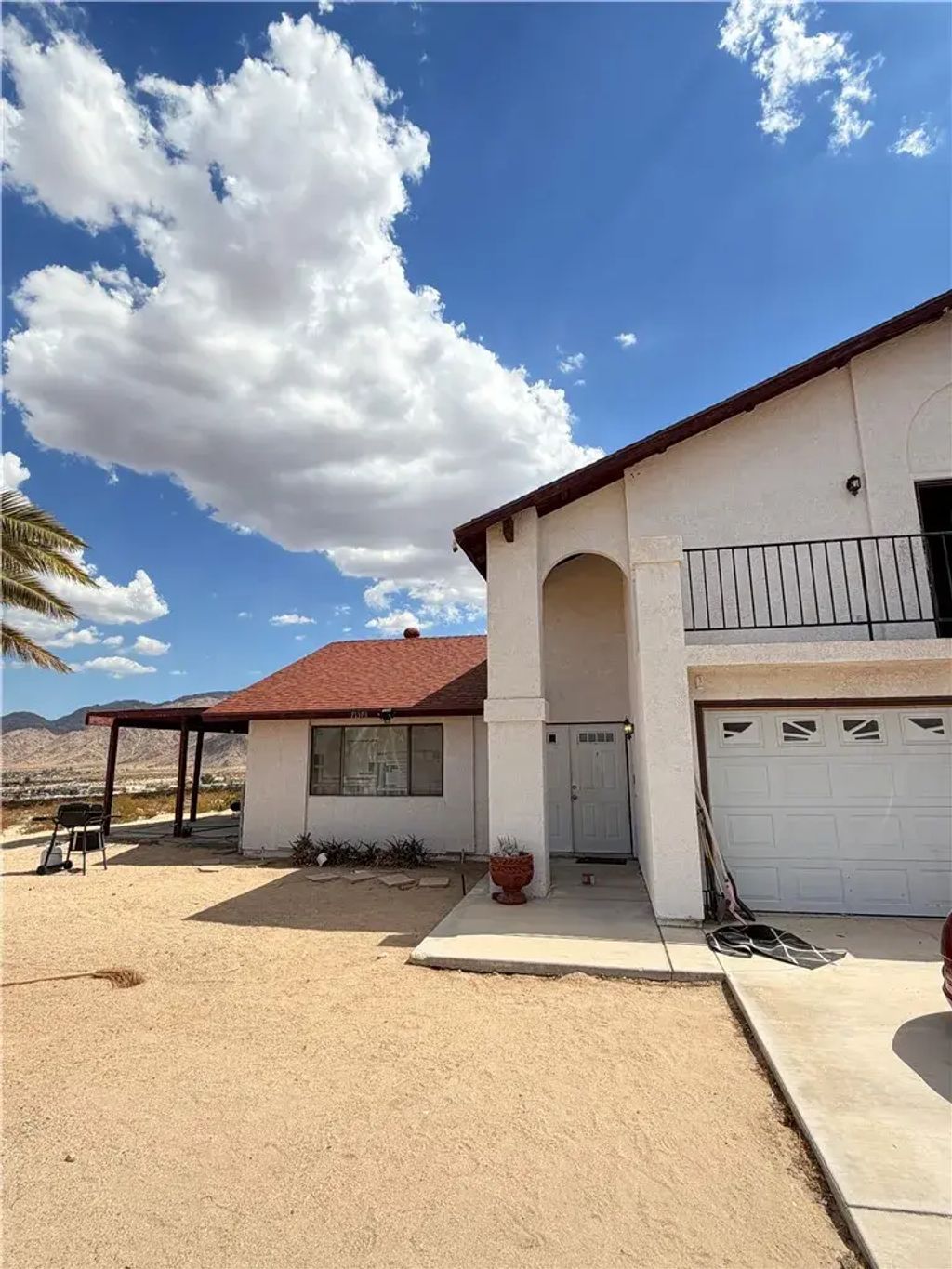 71373 El Paseo, 29 Palms
