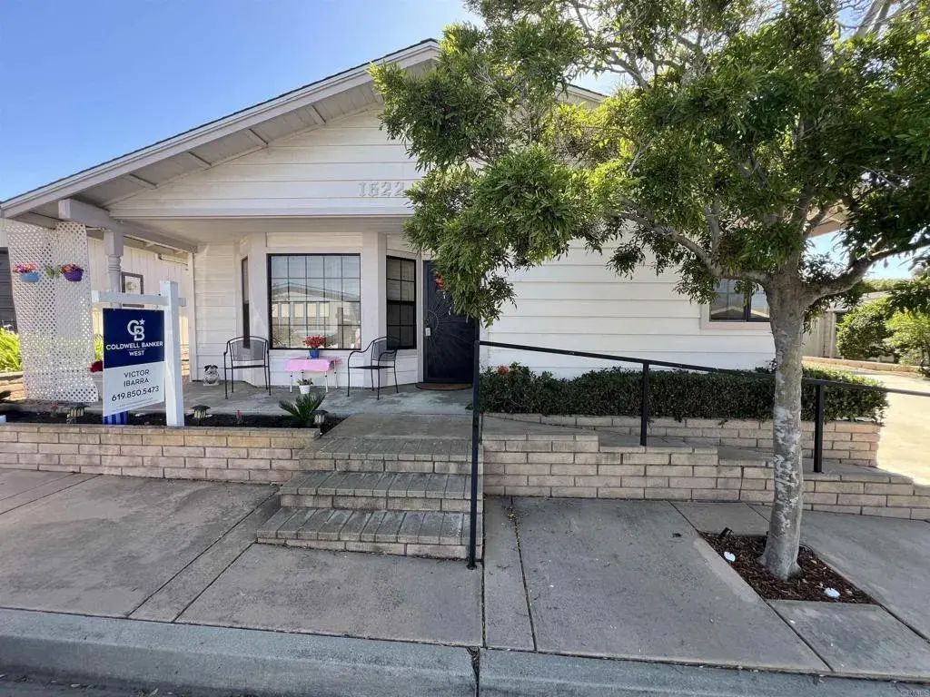 1622 Lotus, Escondido
