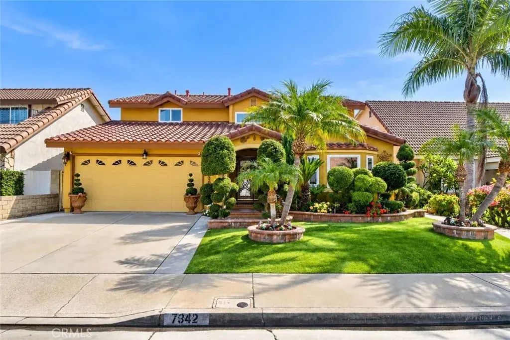 7942 Louise Lane, La Palma