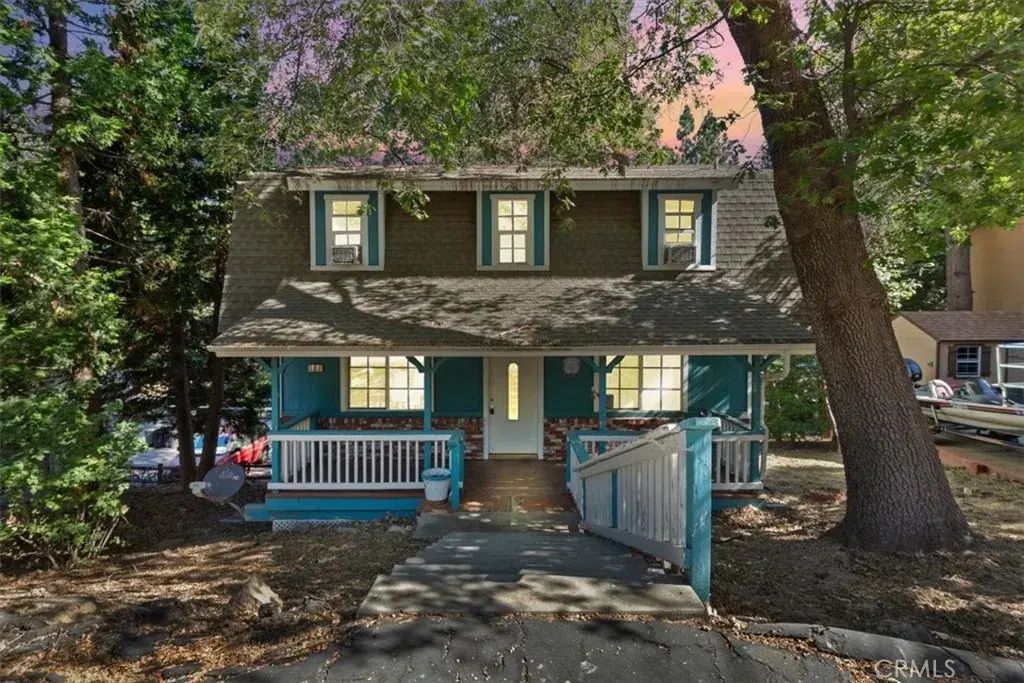 107 Pine Ridge, Crestline
