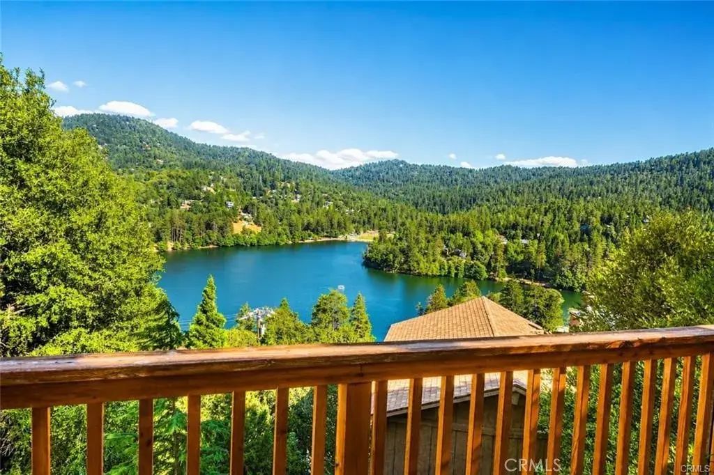 24340 Wabern, Crestline