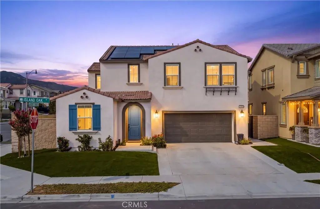 16680 Island Oak, Fontana