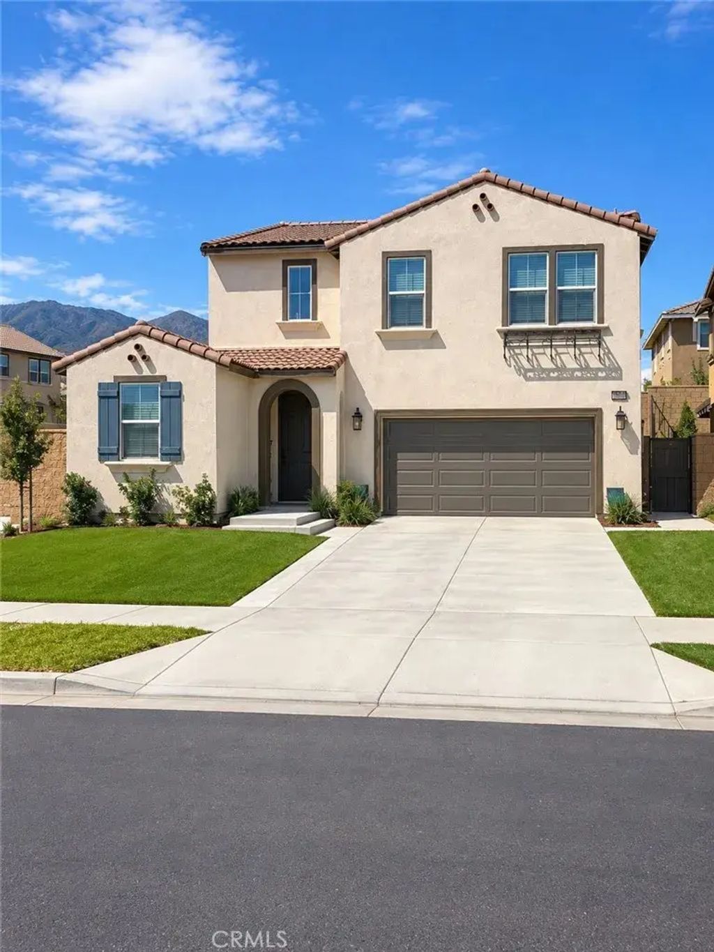 16680 Island Oak, Fontana