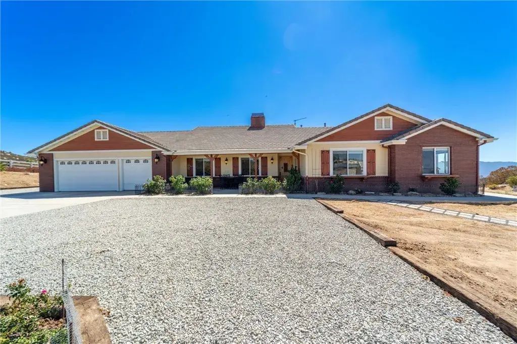 49125 Sweepstakes Lane, Aguanga