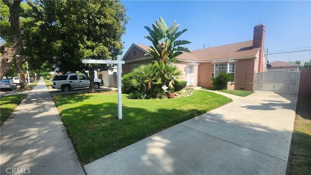 3736 Edgehill, Los Angeles