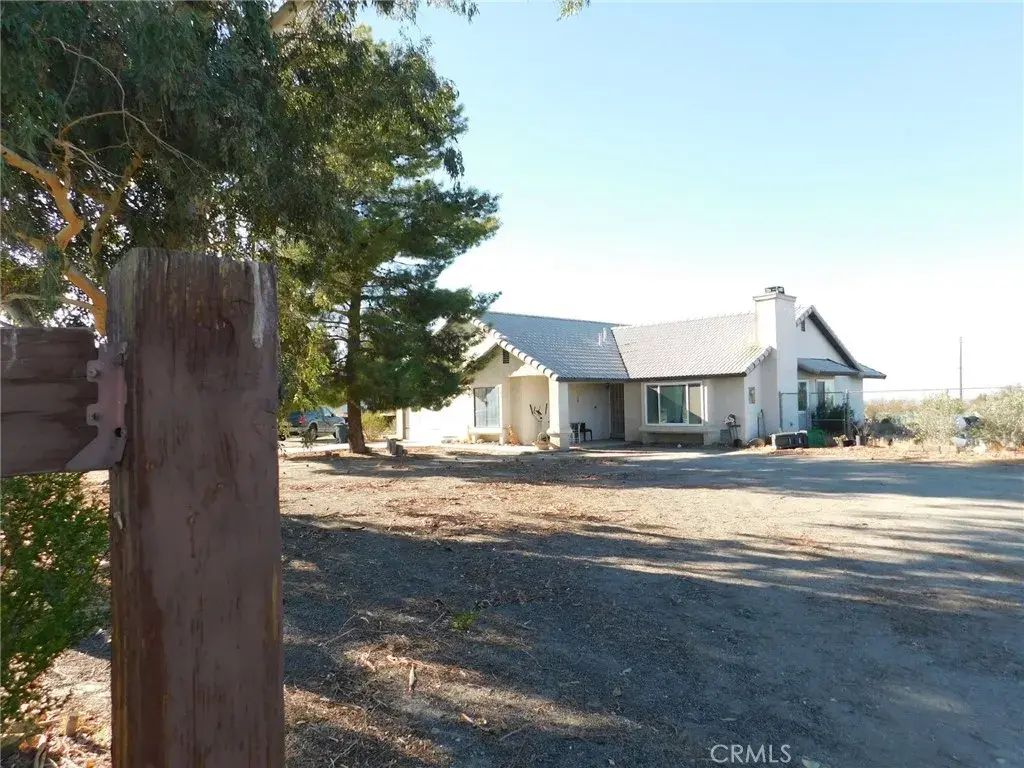 4396 Mataro Road, Phelan