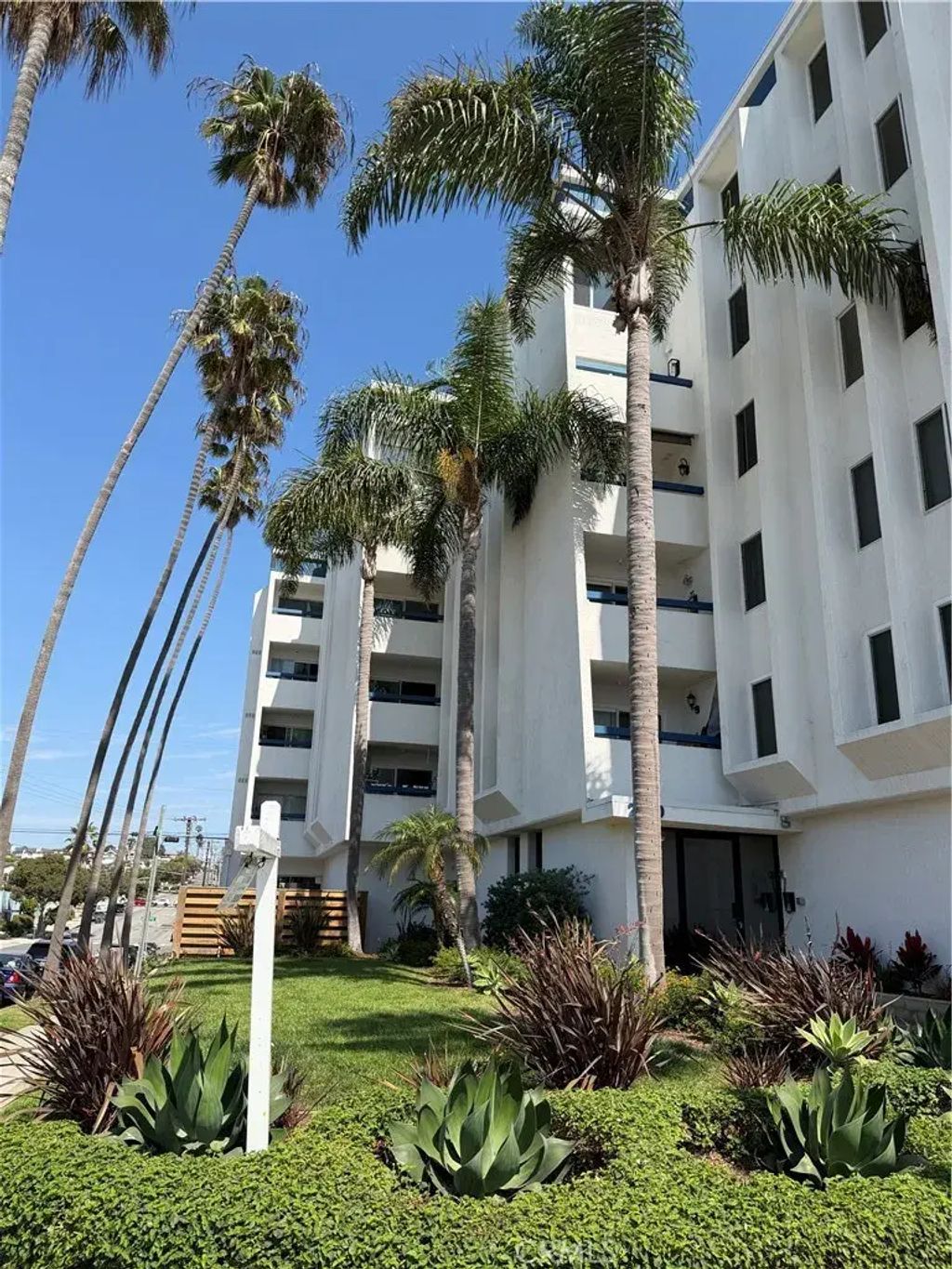 200 S Catalina Avenue 407, Redondo Beach